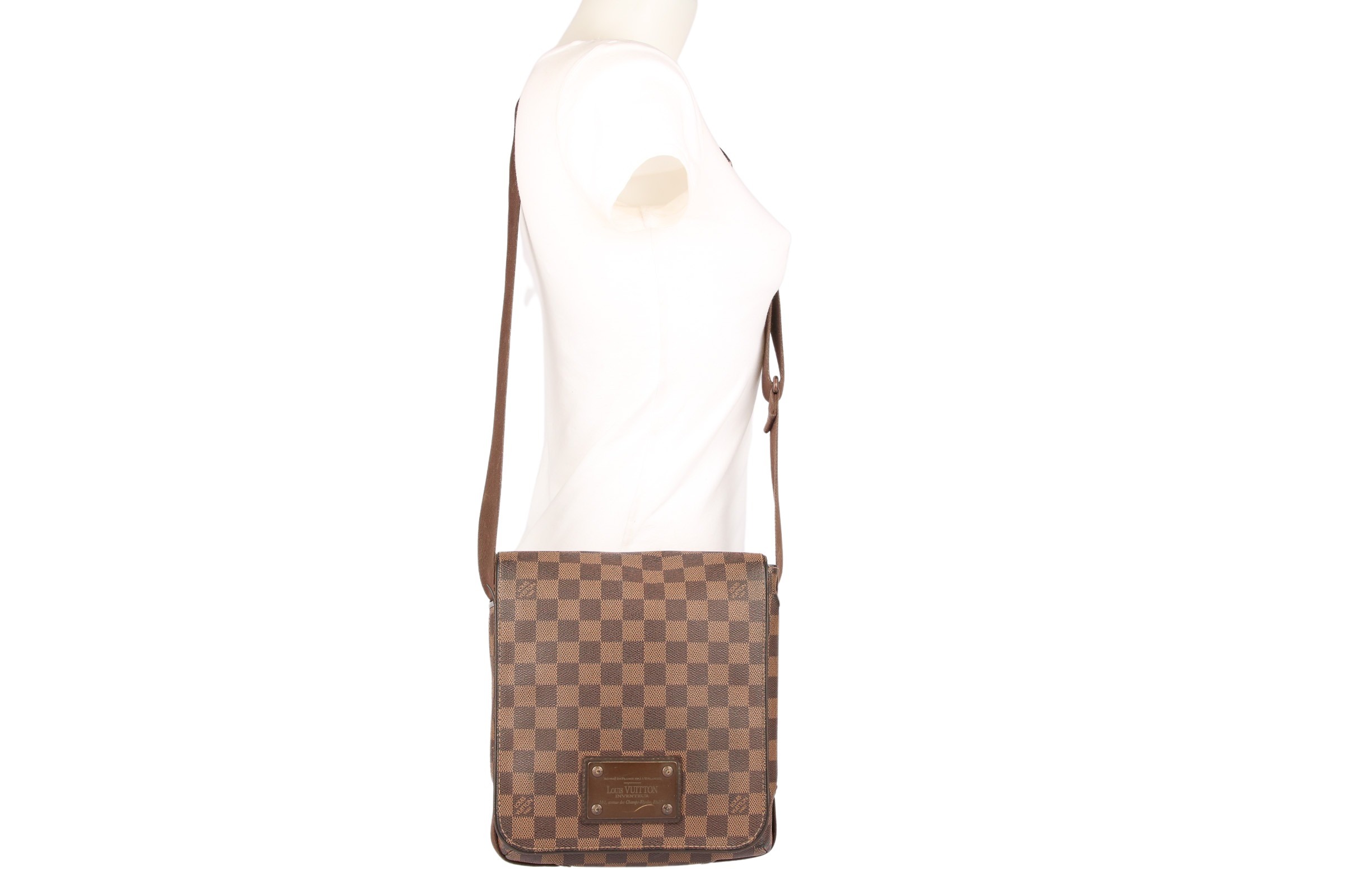 Louis Vuitton Damier Ebene Brooklyn PM QJB07XDM0F120