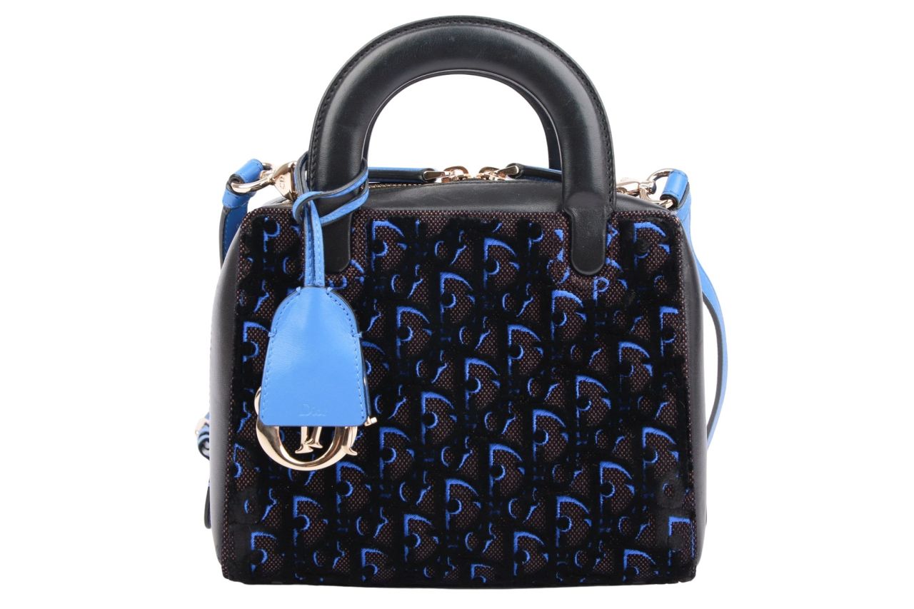 Dior Lily Bowling Bag Blau