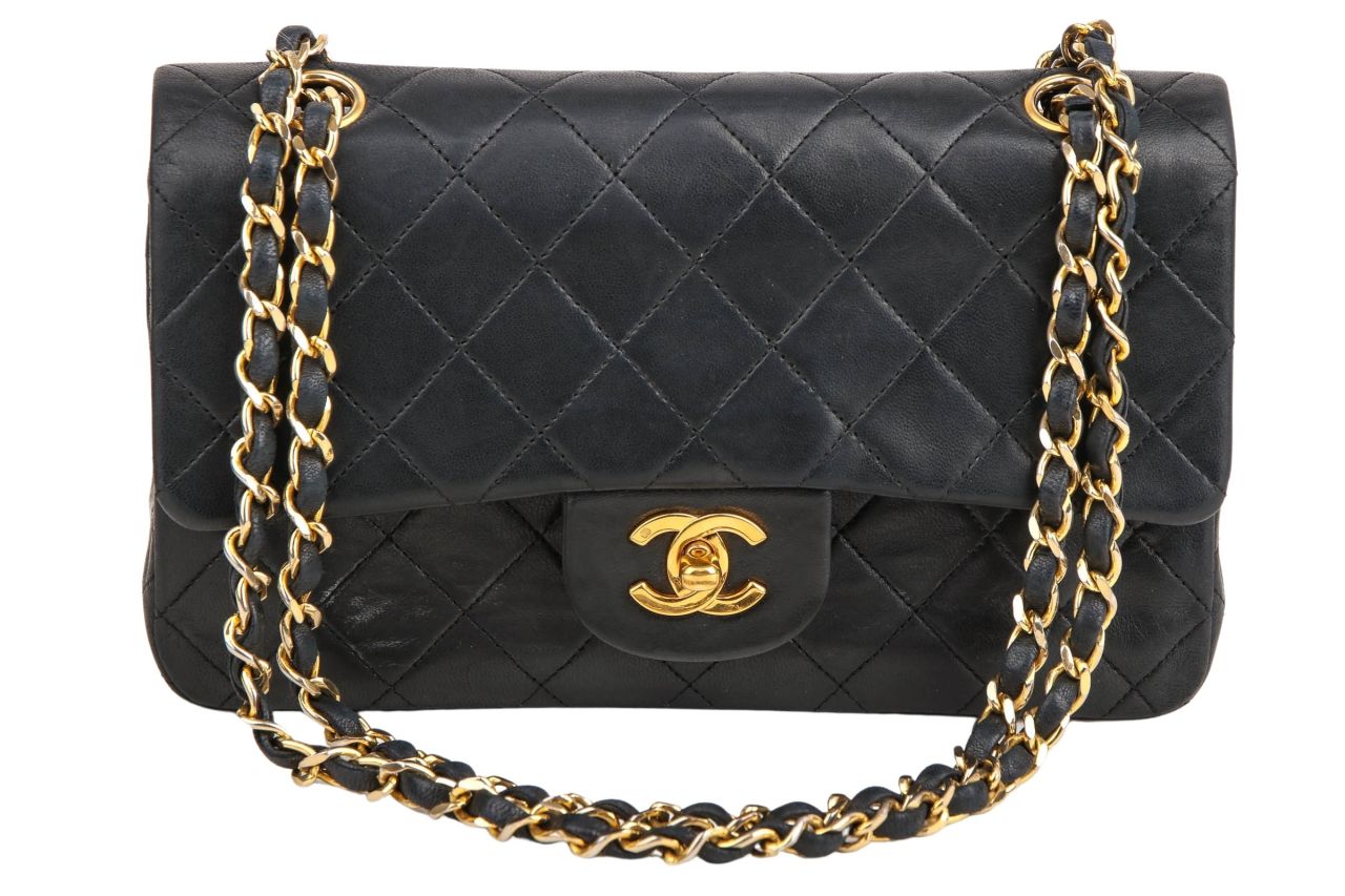 Chanel Classic Flap Bag Small Schwarz