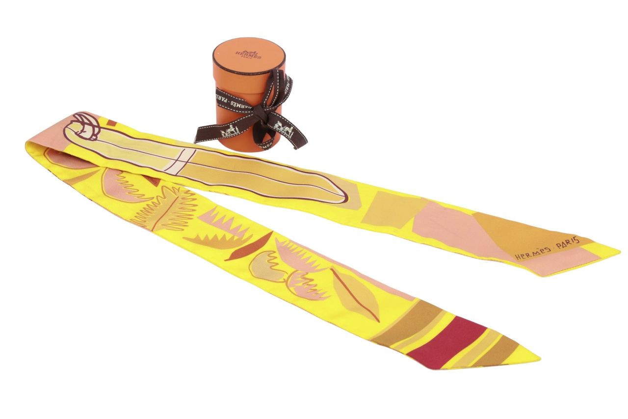 Hermès Twilly "Sea,Surf and Fun" Seide Gelb