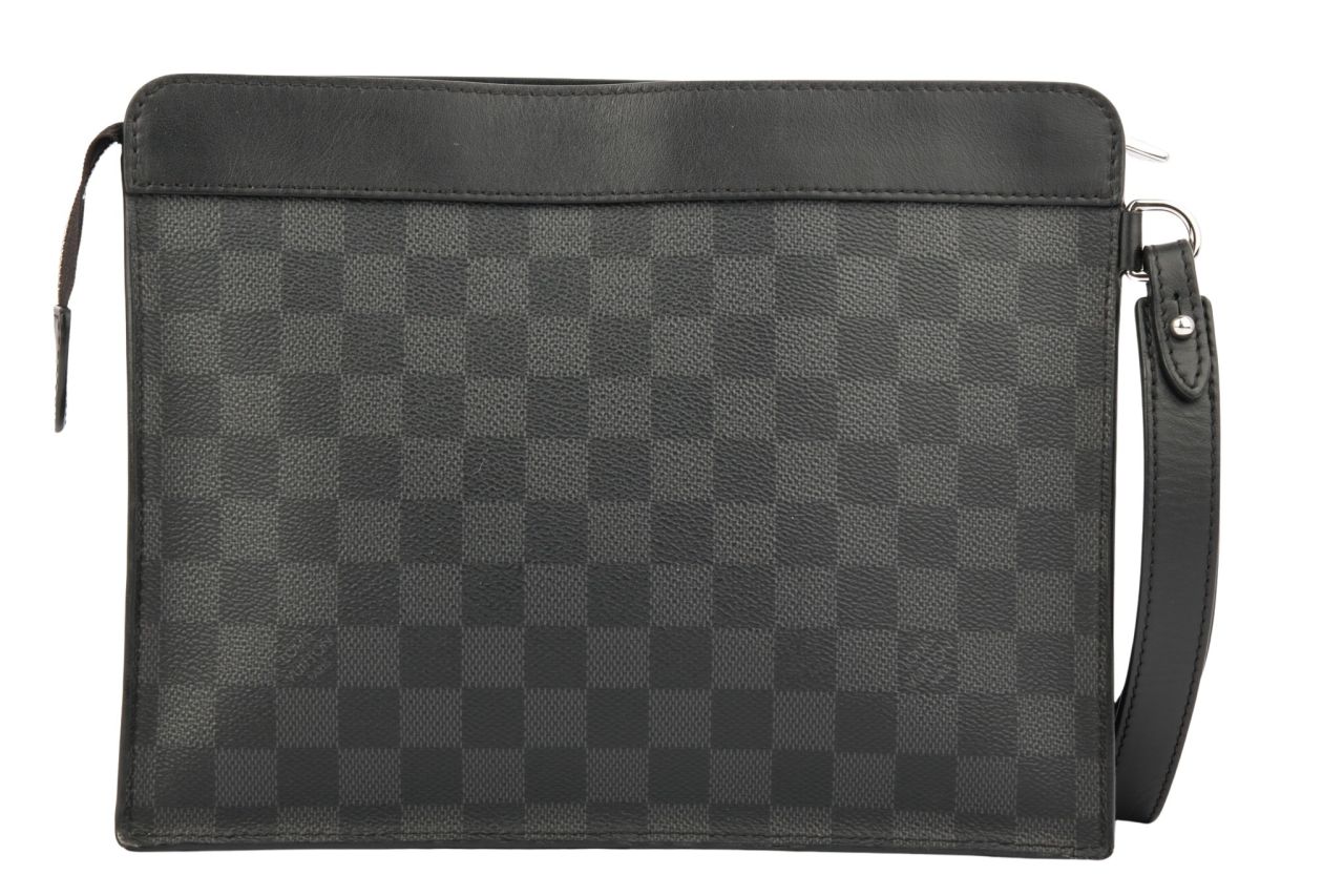 Louis Vuitton Pochette Voyage Damier Graphite Canvas