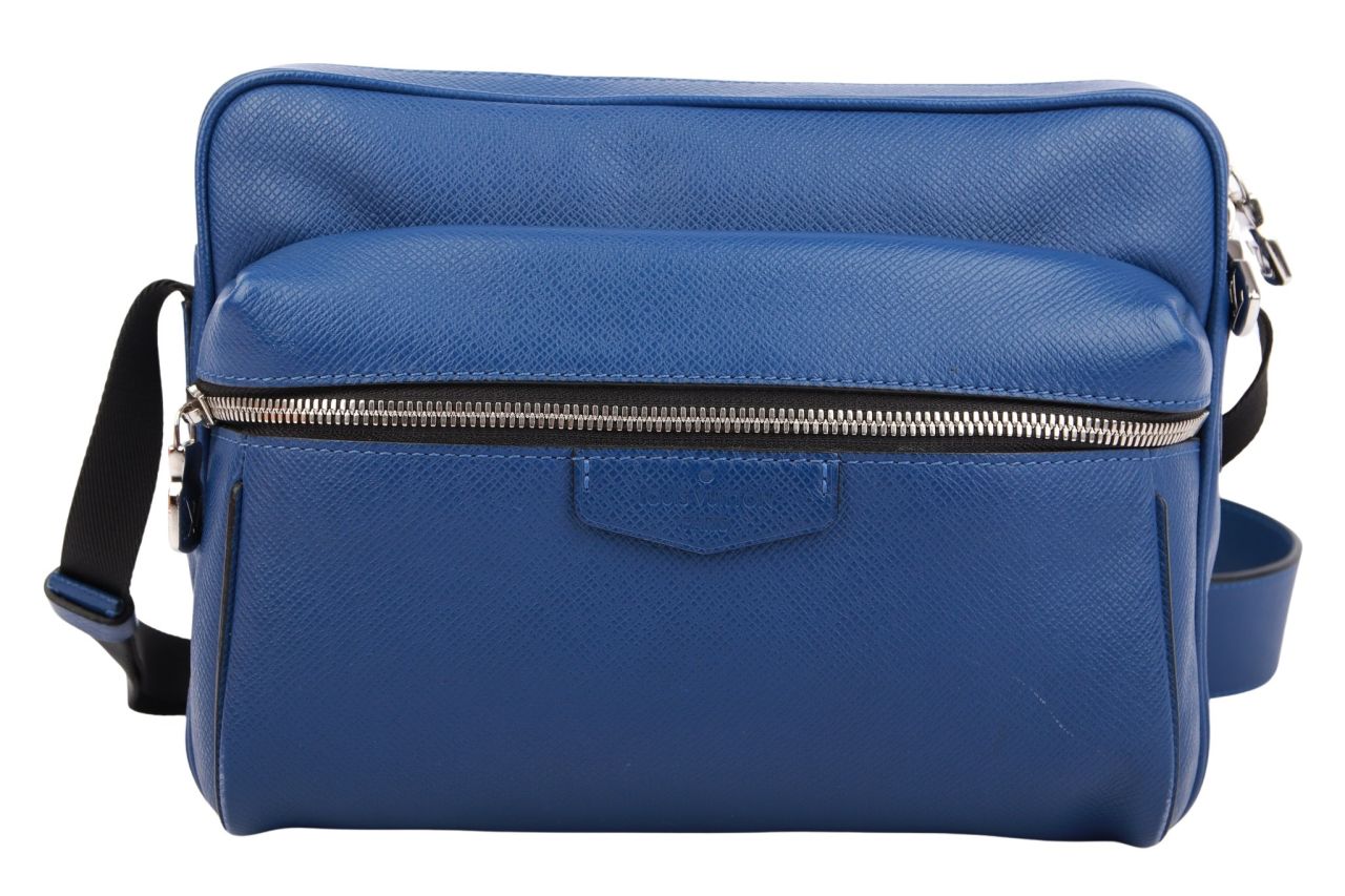 Louis Vuitton Outdoor Messenger Bag Blau