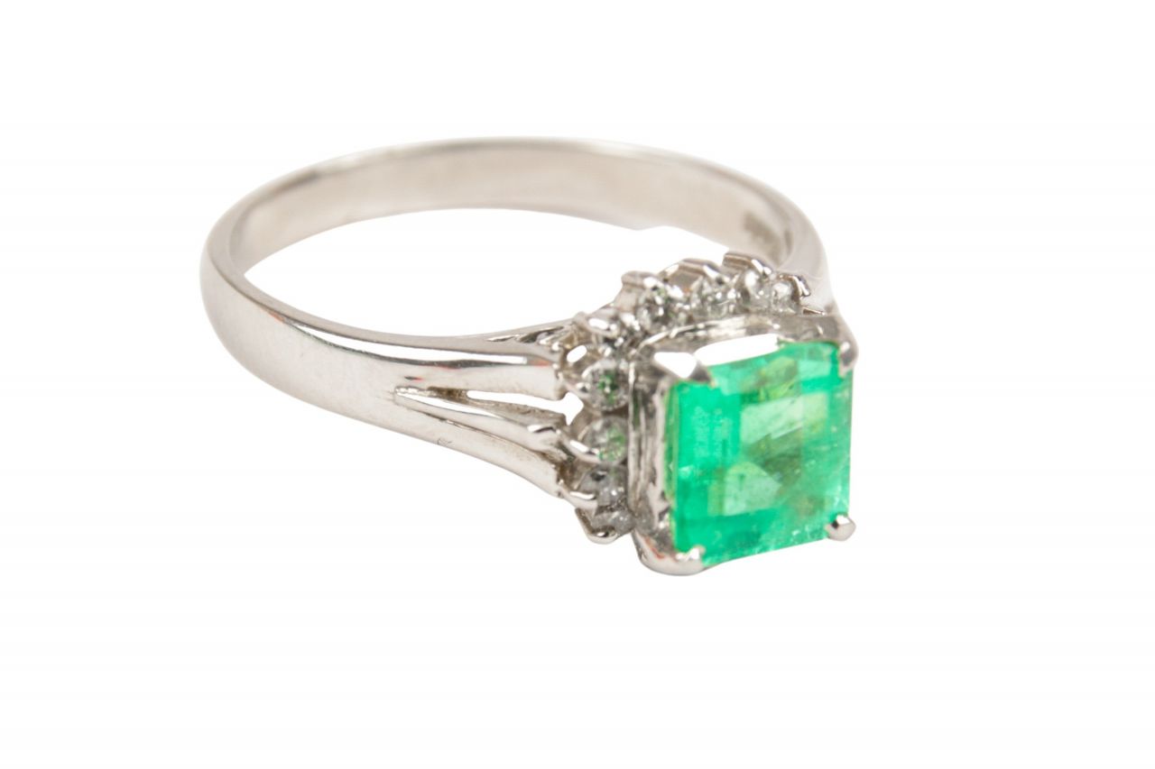 Vintage Platin Ring mit einem Smaragd und Diamanten Gr.55