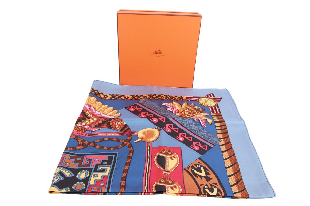 Hermès Carré ,,Huaca Piru'' Seidentuch 90 x 90 cm